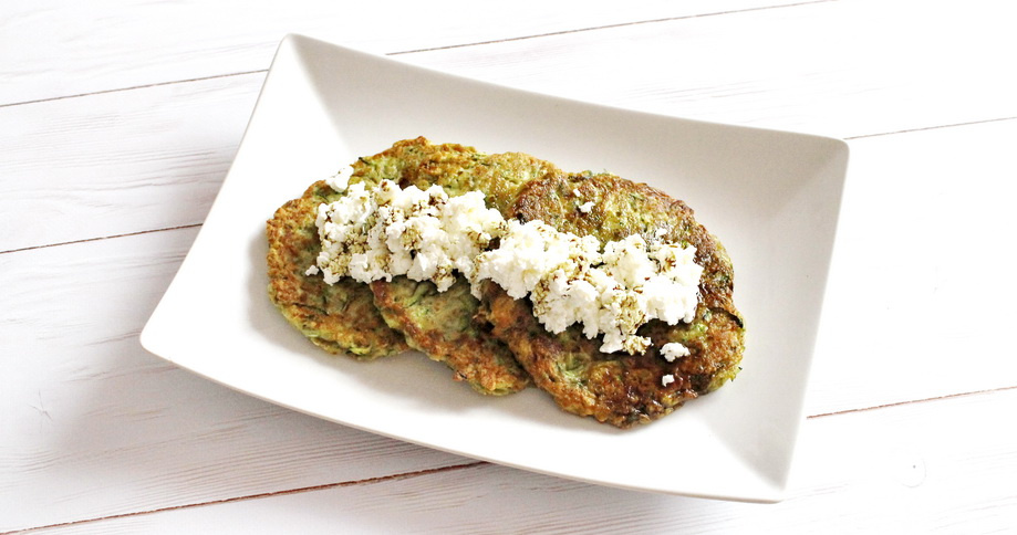 Zucchinirösti mit Quark und Kürbiskernöl - cs