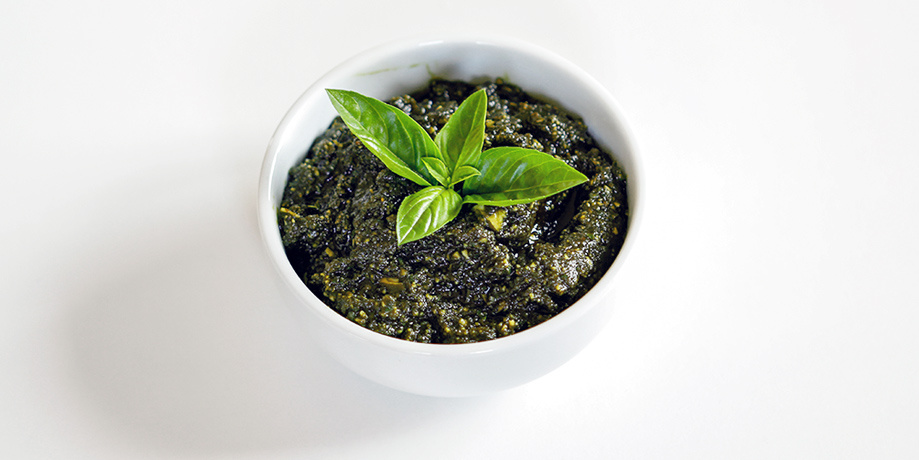 Hausgemachtes Pesto mit Pödör Kürbiskernöl - cs