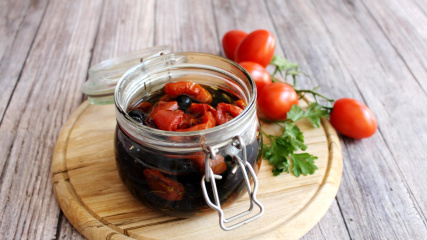 Langsam gebackene Tomaten - cs
