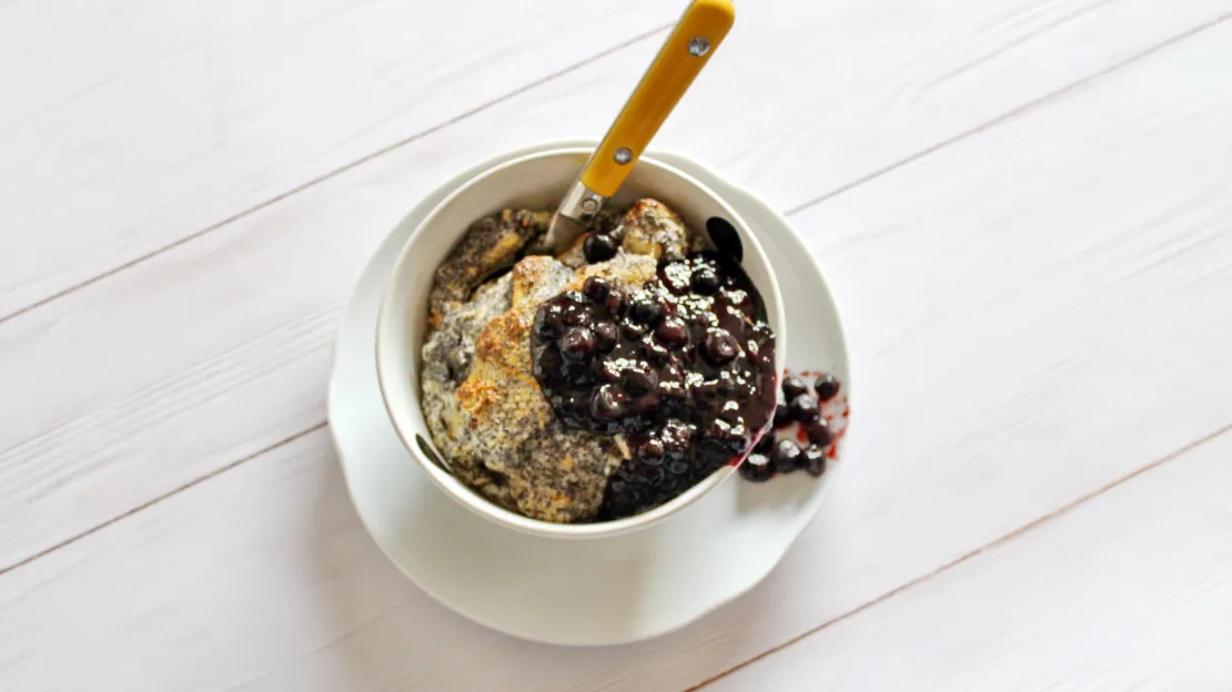 Mohnpielenauflauf mit Brombeer-Mohnölsauce - cs