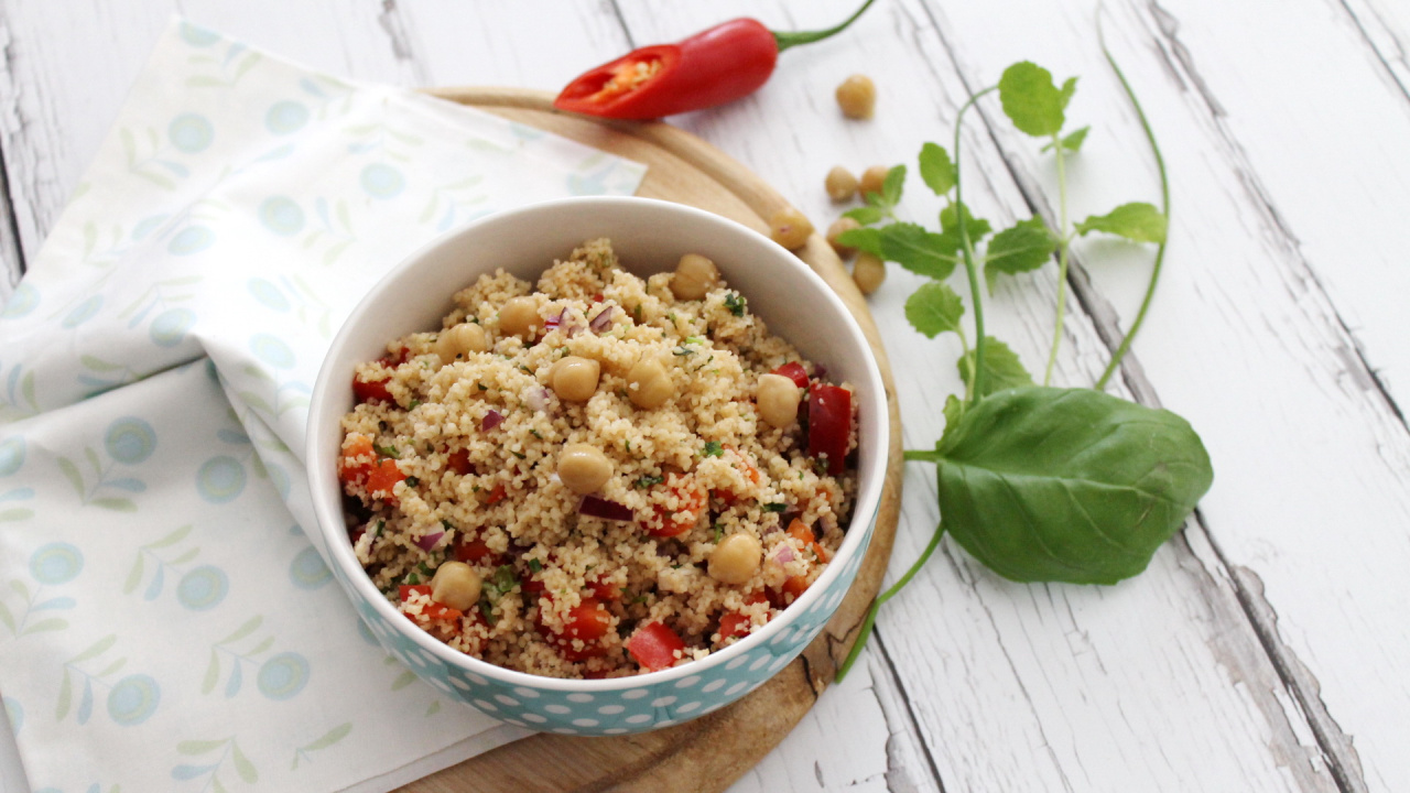 Couscous-Salat mit Kichererbsen - cs