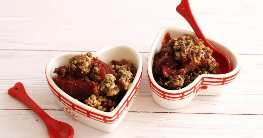 Pflaumen-Mohn Crumble - cs