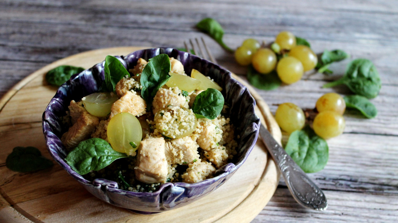 Couscous mit Hähnchen und Trauben - cs