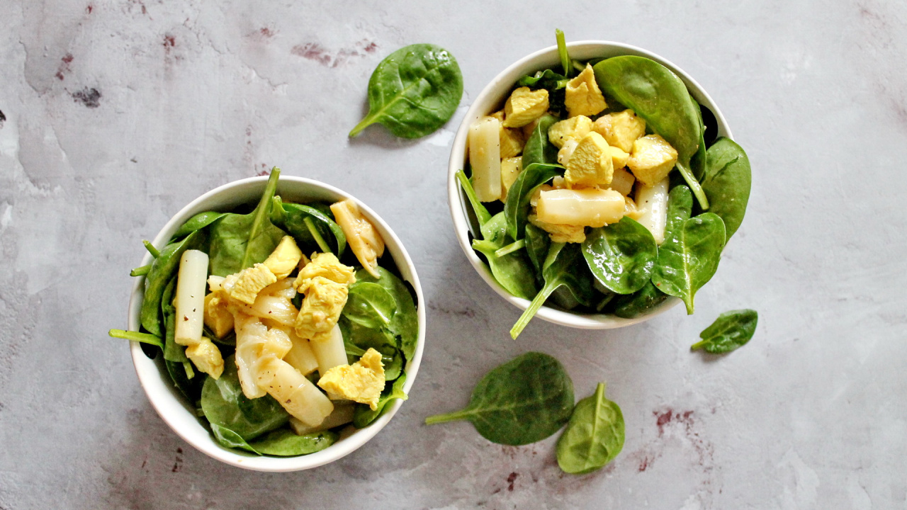 Spargelsalat mit Hähnchen - cs