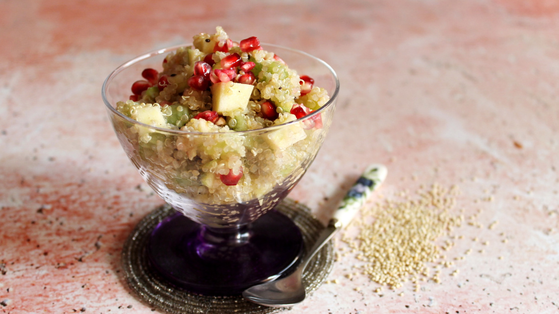 Quinoa-Salat mit Früchten - cs