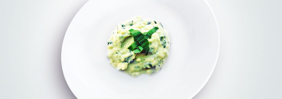 Kartoffel-Bärlauch-Püree mit Leindotteröl - cs